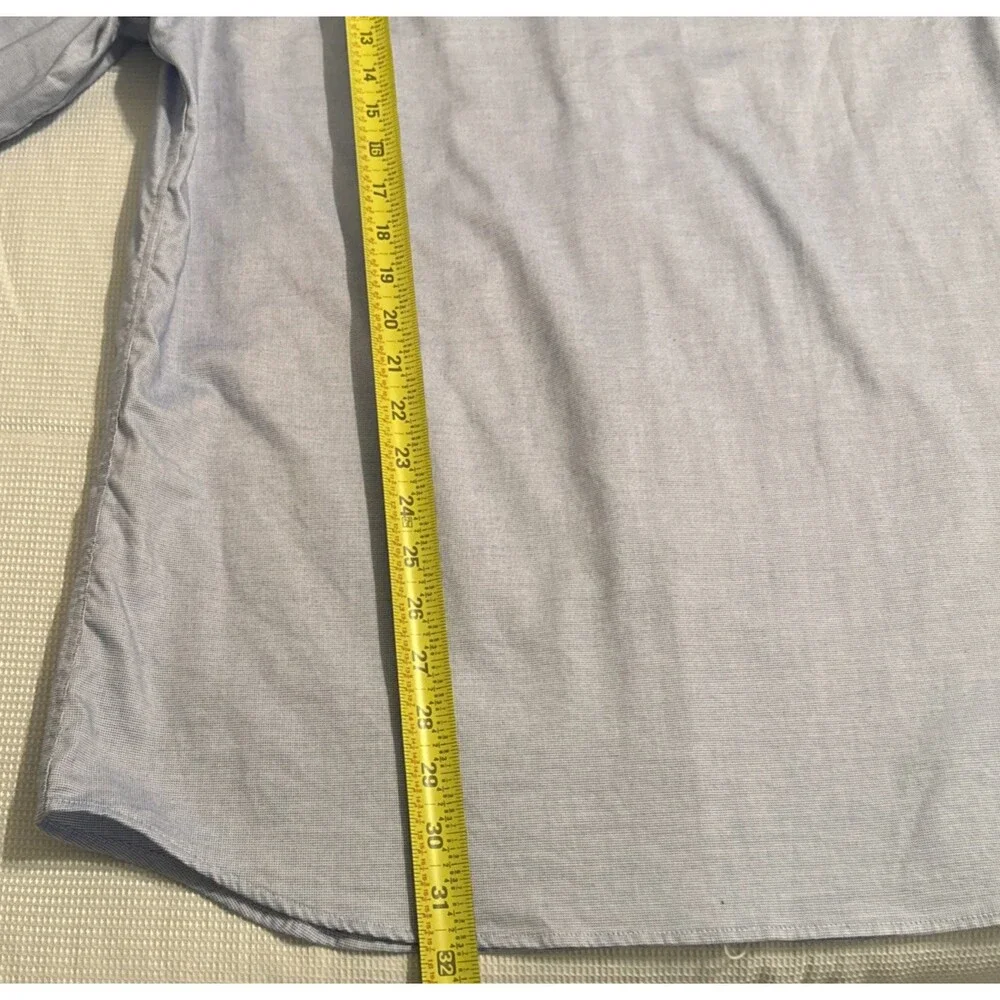 Banana Republic Men’s Large Slim Fit Non-Iron Dress Shirt Blue/ light gray